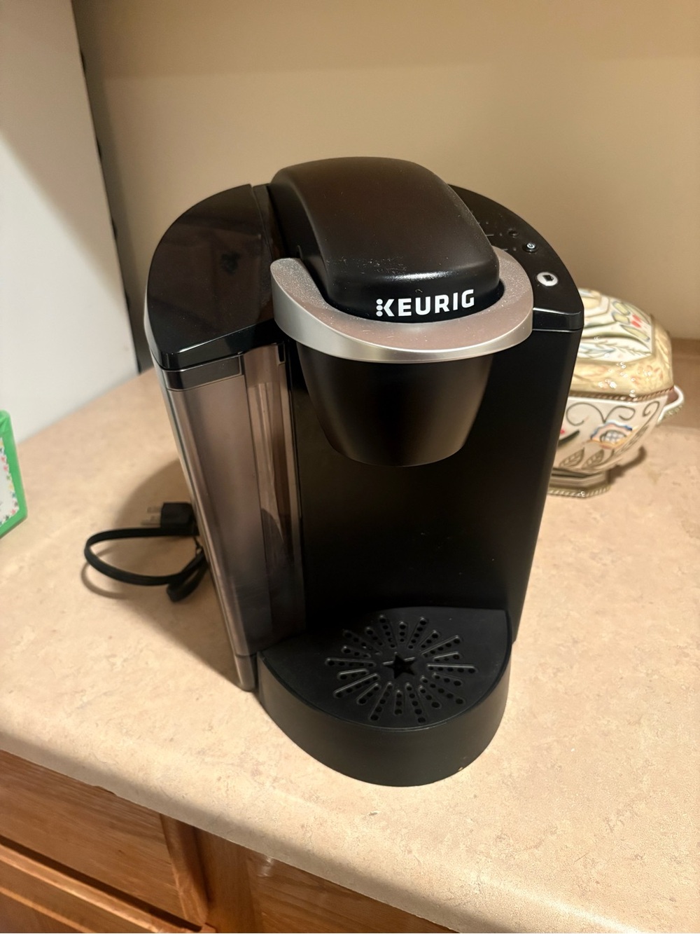 Keurig Coffee Brewer in Black with Silver Accents
